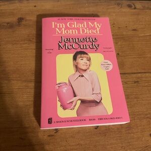 I’m Glad My Mom Died book by Jennette McCurdy